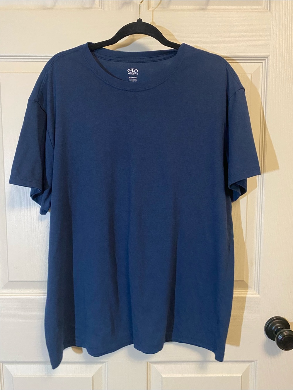Athletic Works Navy Blue Short Sleeve Crew T-Shirt